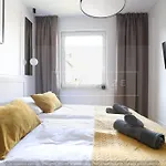 4 Stars, Luxury Butterfly & Bike Apartments, Orlowo, 6 Mieszkan, Z Oddzielna Sypialnia, Winda I Platnym Parkingiem, Blisko Drog Rowerowych, Niedaleko Molo, Golf, Stadnina, Adventure Park, Summerwinter Brand Appartamento