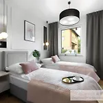 شقة 4 Stars, Luxury Butterfly & Bike Apartments, Orlowo, 15 Mieszkan, Z Oddzielna Sypialnia, Winda I Platnym Parkingiem, Blisko Drog Rowerowych, Niedaleko Molo, Golf, Stadnina, Adventure Park, Summerwinter Brand