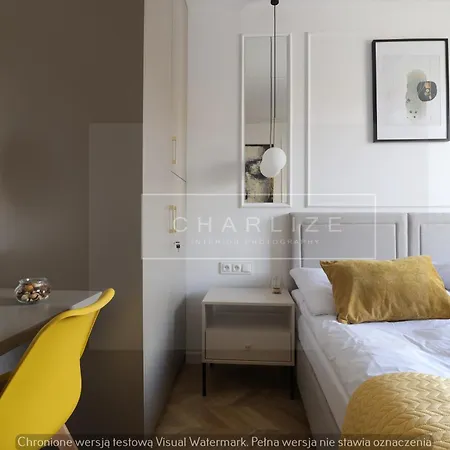 4 Stars, Luxury Butterfly & Bike Apartments, Orlowo, 6 Mieszkan, Z Oddzielna Sypialnia, Winda I Platnym Parkingiem, Blisko Drog Rowerowych, Niedaleko Molo, Golf, Stadnina, Adventure Park, Summerwinter Brand * Gdynia