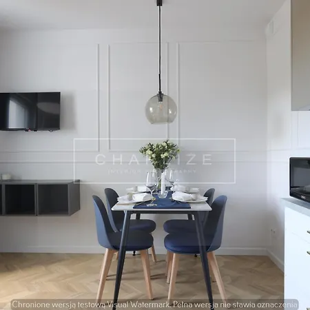 Apartment 4 Stars, Butterfly Apartments By Summerwinter Gdynia Orlowo Apartamenty Premium, Parking, Winda, Rowerownia, Driving Golf