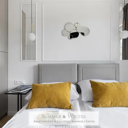 4 Stars, Luxury Butterfly & Bike Apartments, Orlowo, 15 Mieszkan, Z Oddzielna Sypialnia, Winda I Platnym Parkingiem, Blisko Drog Rowerowych, Niedaleko Molo, Golf, Stadnina, Adventure Park, Summerwinter Brand *