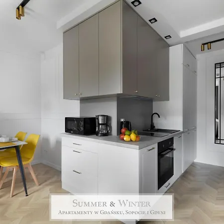 Summerwinter - 4 Stars, Luxury Butterfly Apartments, Orlowo, Parking *