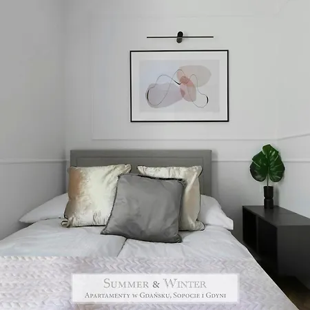 4 Stars, New Luxury Butterfly & Bike Apartments, Gdynia Orlowo, 15 Wyposazonych Mieszkan, Z Sypialnia, Winda I Platnym Parkingiem, Wysoki Standard Summerwinter, Blisko Molo Orlowo, Drog Rowerowych, Stadniny I Golf Park Apartmán *