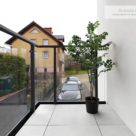 Apartmán 4 Stars, New Luxury Butterfly & Bike Apartments, Gdynia Orlowo, 15 Wyposazonych Mieszkan, Z Sypialnia, Winda I Platnym Parkingiem, Wysoki Standard Summerwinter, Blisko Molo Orlowo, Drog Rowerowych, Stadniny I Golf Park Gdyně
