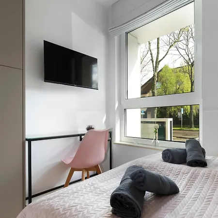 4 Stars, New Luxury Butterfly & Bike Apartments, Gdynia Orlowo, 15 Wyposazonych Mieszkan, Z Sypialnia, Winda I Platnym Parkingiem, Wysoki Standard Summerwinter, Blisko Molo Orlowo, Drog Rowerowych, Stadniny I Golf Park