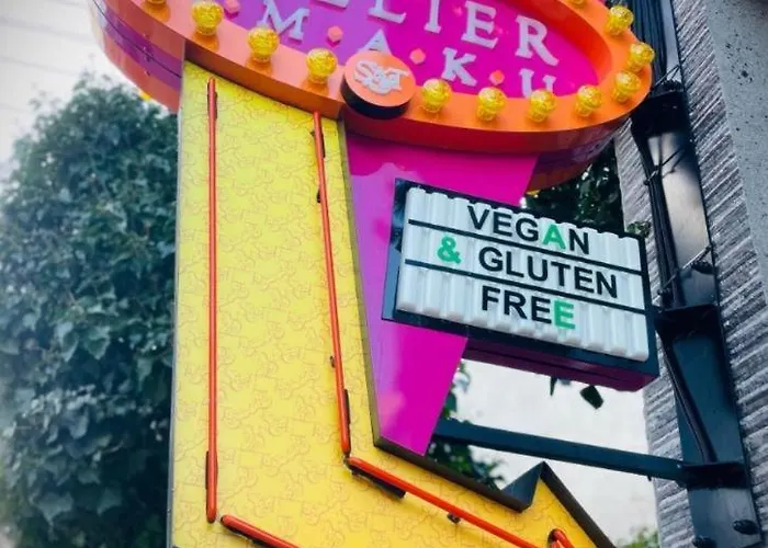 4 Stars, Luxury Butterfly & Bike Apartments, Orlowo, 15 Mieszkan, Z Oddzielna Sypialnia, Winda I Platnym Parkingiem, Blisko Drog Rowerowych, Niedaleko Molo, Golf, Stadnina, Adventure Park, Summerwinter Brand * Гдыня