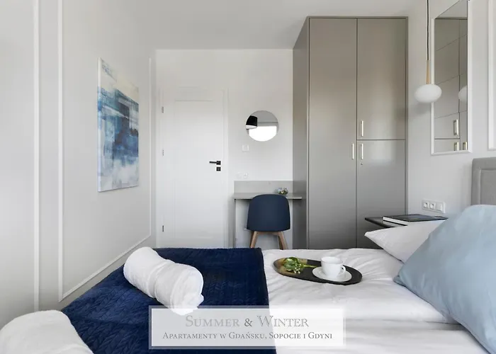 4 Stars, Luxury Butterfly & Bike Apartments, Orlowo, 15 Mieszkan, Z Oddzielna Sypialnia, Winda I Platnym Parkingiem, Blisko Drog Rowerowych, Niedaleko Molo, Golf, Stadnina, Adventure Park, Summerwinter Brand Апартаменты Гдыня