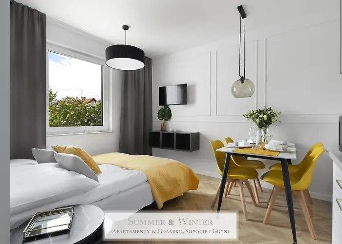 4 Stars, Luxury Butterfly & Bike Apartments, Orlowo, 15 Mieszkan, Z Oddzielna Sypialnia, Winda I Platnym Parkingiem, Blisko Drog Rowerowych, Niedaleko Molo, Golf, Stadnina, Adventure Park, Summerwinter Brand