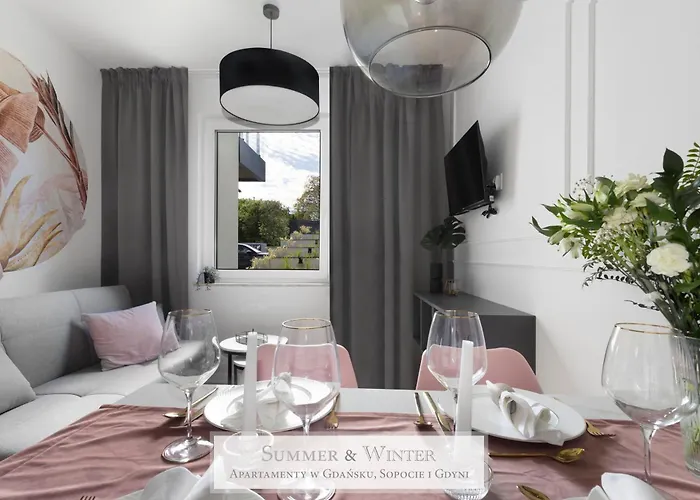 Апартаменты 4 Stars, Luxury Butterfly & Bike Apartments, Orlowo, 15 Mieszkan, Z Oddzielna Sypialnia, Winda I Platnym Parkingiem, Blisko Drog Rowerowych, Niedaleko Molo, Golf, Stadnina, Adventure Park, Summerwinter Brand *