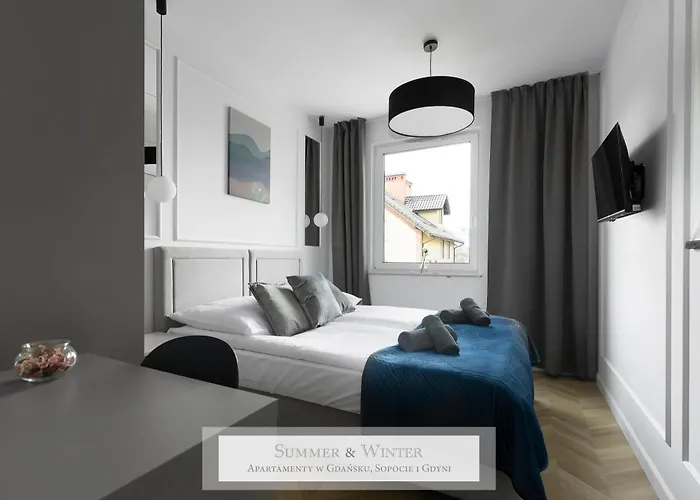 4 Stars, Luxury Butterfly & Bike Apartments, Orlowo, 15 Mieszkan, Z Oddzielna Sypialnia, Winda I Platnym Parkingiem, Blisko Drog Rowerowych, Niedaleko Molo, Golf, Stadnina, Adventure Park, Summerwinter Brand Гдыня